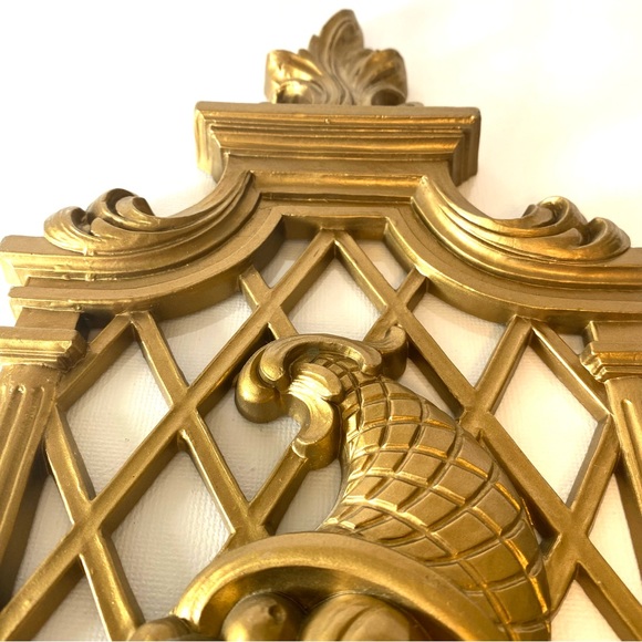 Vintage Hollywood Regency Gold Wall Plaque Decor Hanging MCM MidMod Maximalism - Picture 3 of 7